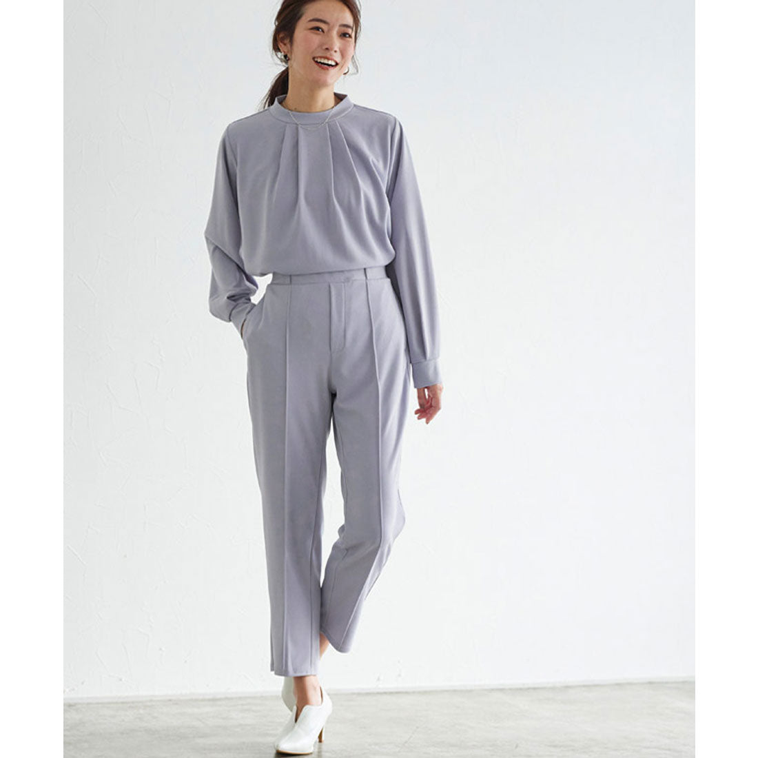 Pair Skin Pintuck Pants