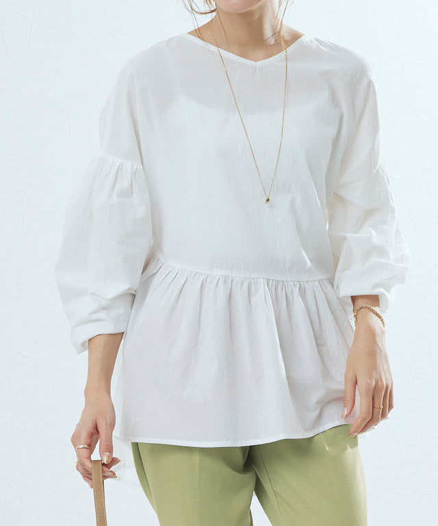 ギャザー切替ボリュームスリーブブラウス