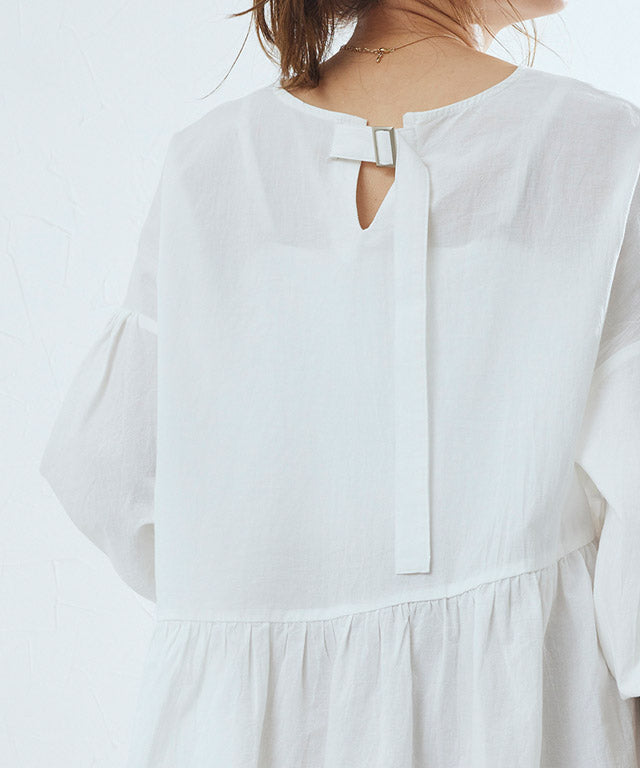 ギャザー切替ボリュームスリーブブラウス