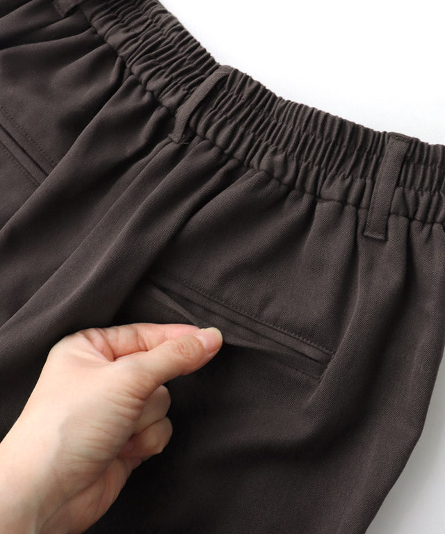 Back Micro-Fleece Tuck Pants