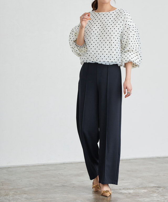 ペアスキンピンタックストレートパンツ