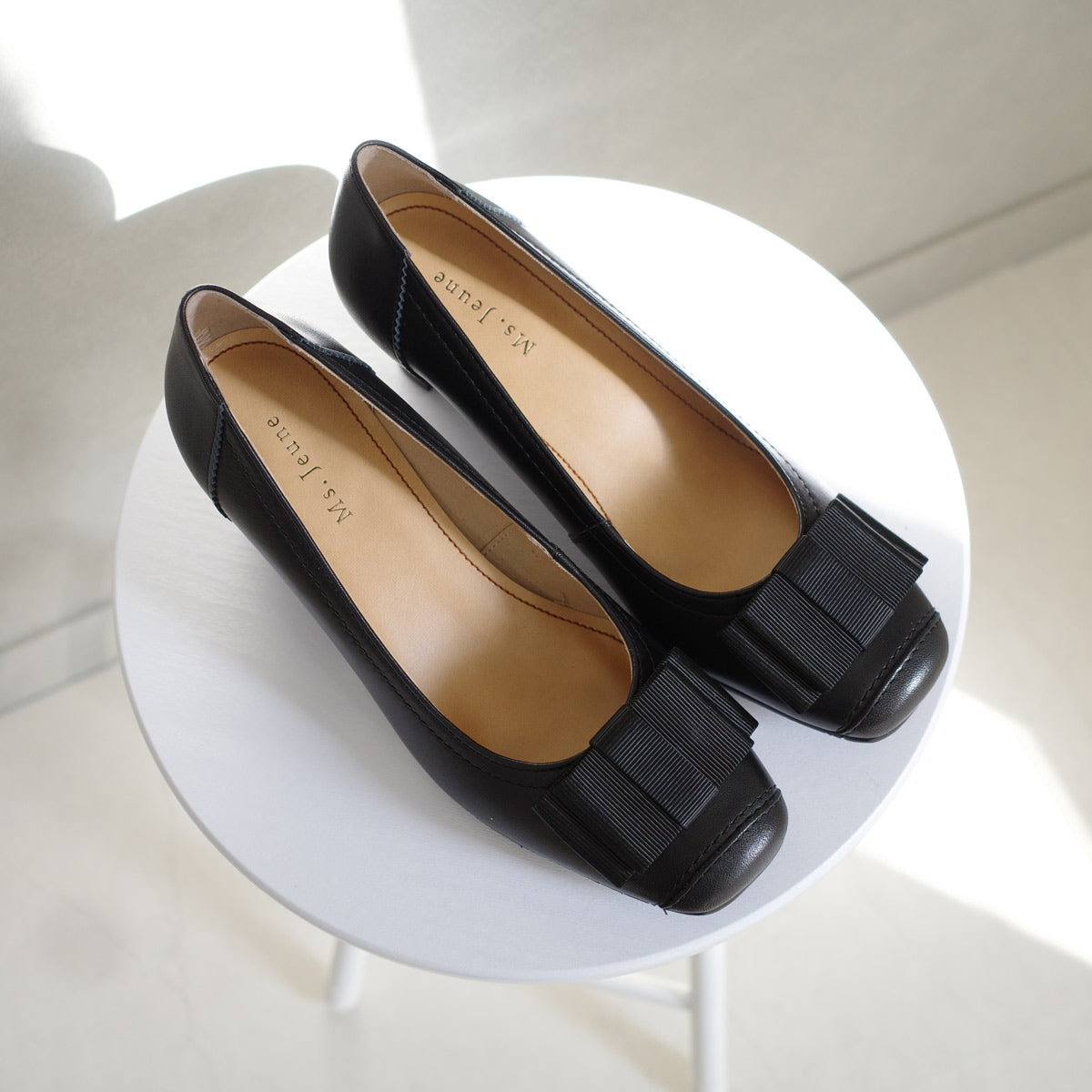 [Genuine Leather] Made in Japan Elegant pumps Comfortable 3E ribbon pumps for women PO6414