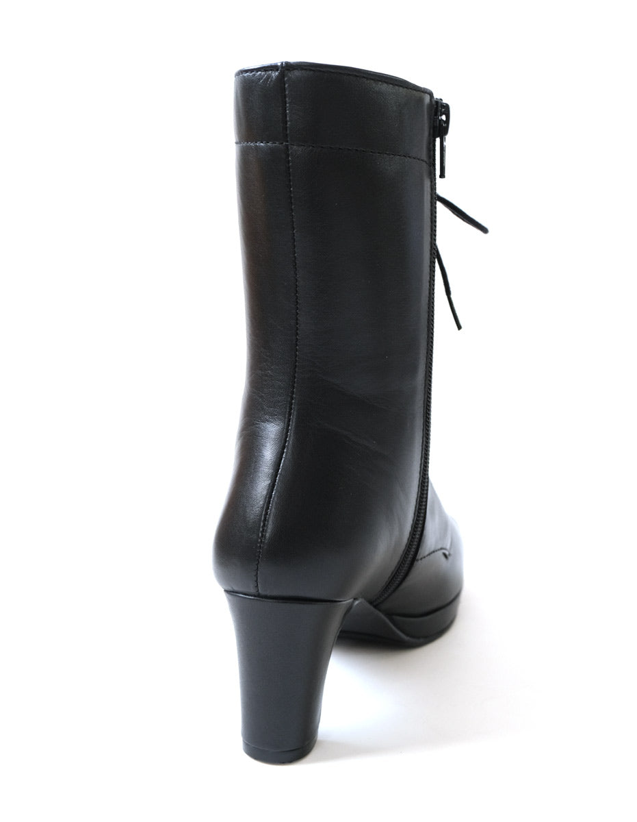 [Genuine Leather] Lace-Up Short Boots Boots Leather 6cm Heel Women's Easy to Walk Leather Boots Black
