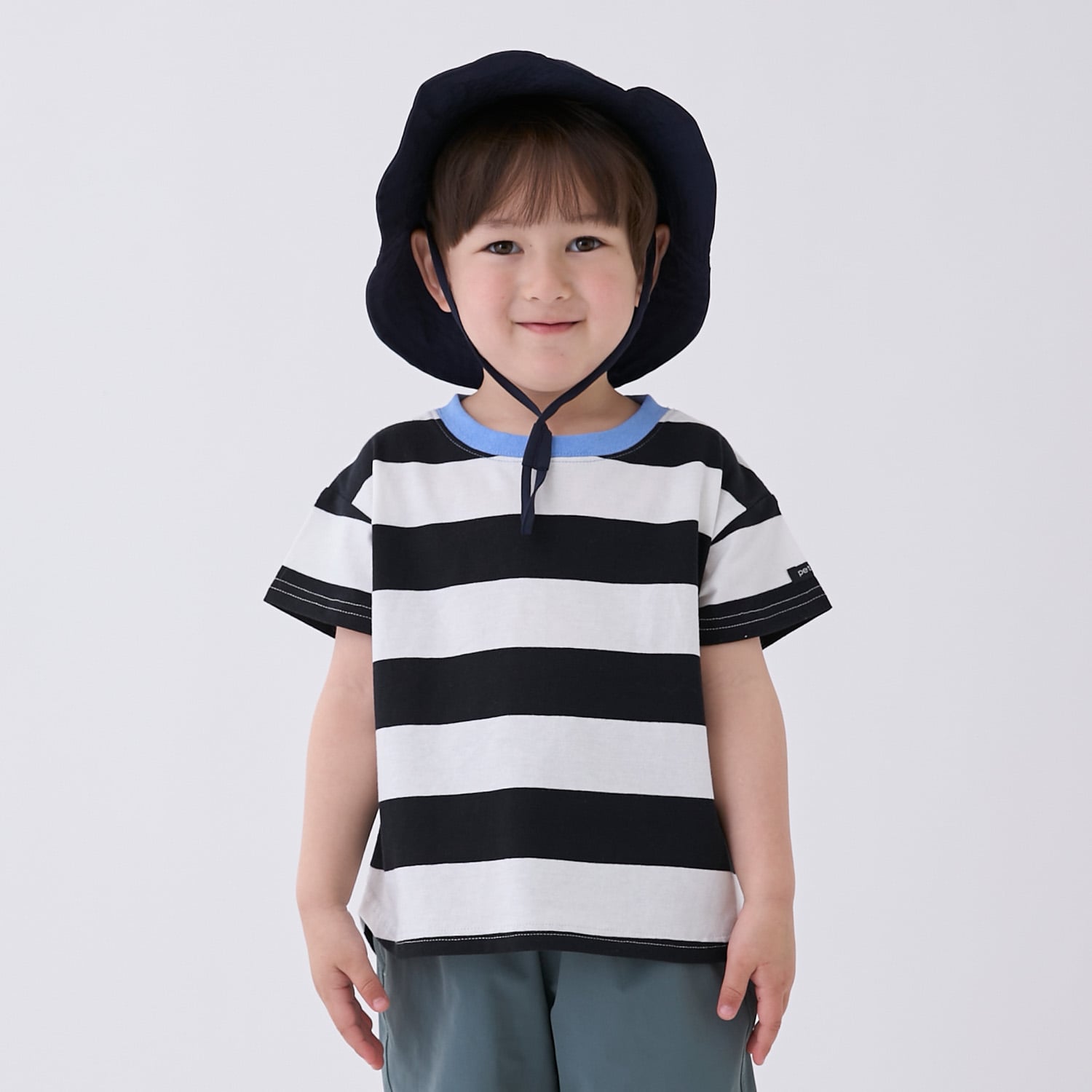 プティマイン petit main 【食品防汚】ボーダー半袖Tシャツ （黒） 黒