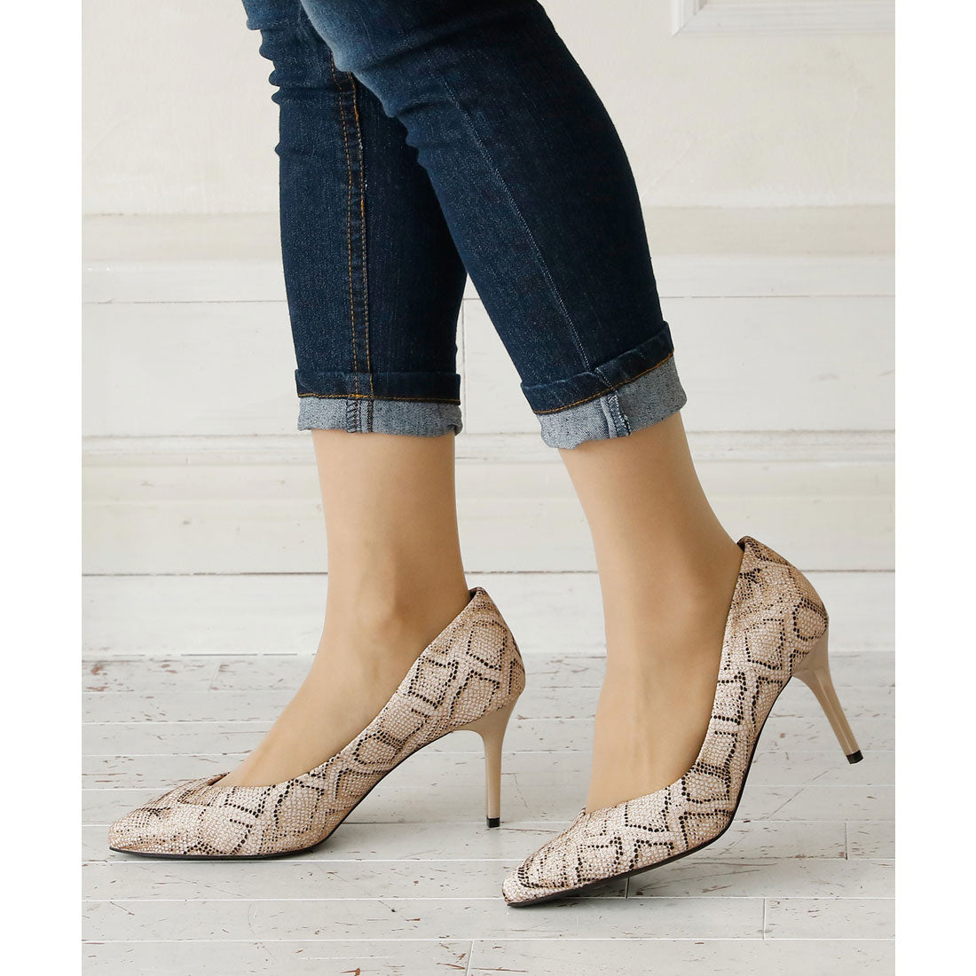 PourVous V-cut pointed pumps/for weddings, dress shoes, parties, after-parties, and coming-of-age ceremonies