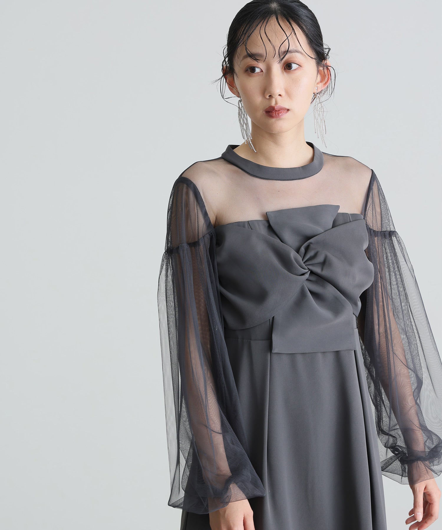 プールヴー PourVous ミモレ丈&袖ありフォーマルパフスリーブ立体リボンビスチェシアー素材セレモニー結婚式二次会パーティードレスオケージョンドレス同窓会成人式 フォーマル ワンピース パーティードレス （チャコール） チャコール