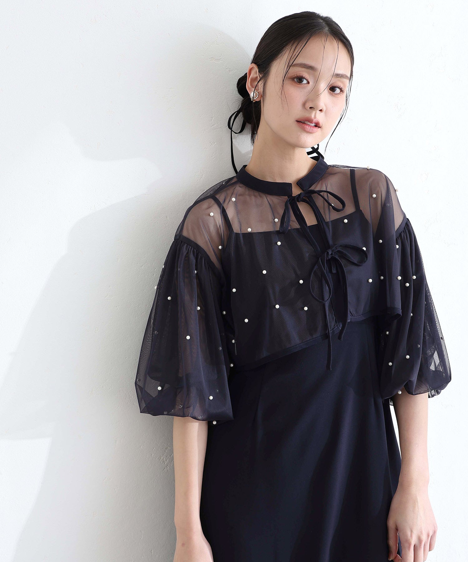 プールヴー PourVous 結婚式二次会パーティードレスミモレ丈と袖ありボリュームスリーブパール付きチュールボレロキャミワンピースセレモニーフォーマルオケージョン同窓会成人式 フォーマル ワンピース パーティードレス （ネイビー） ネイビー