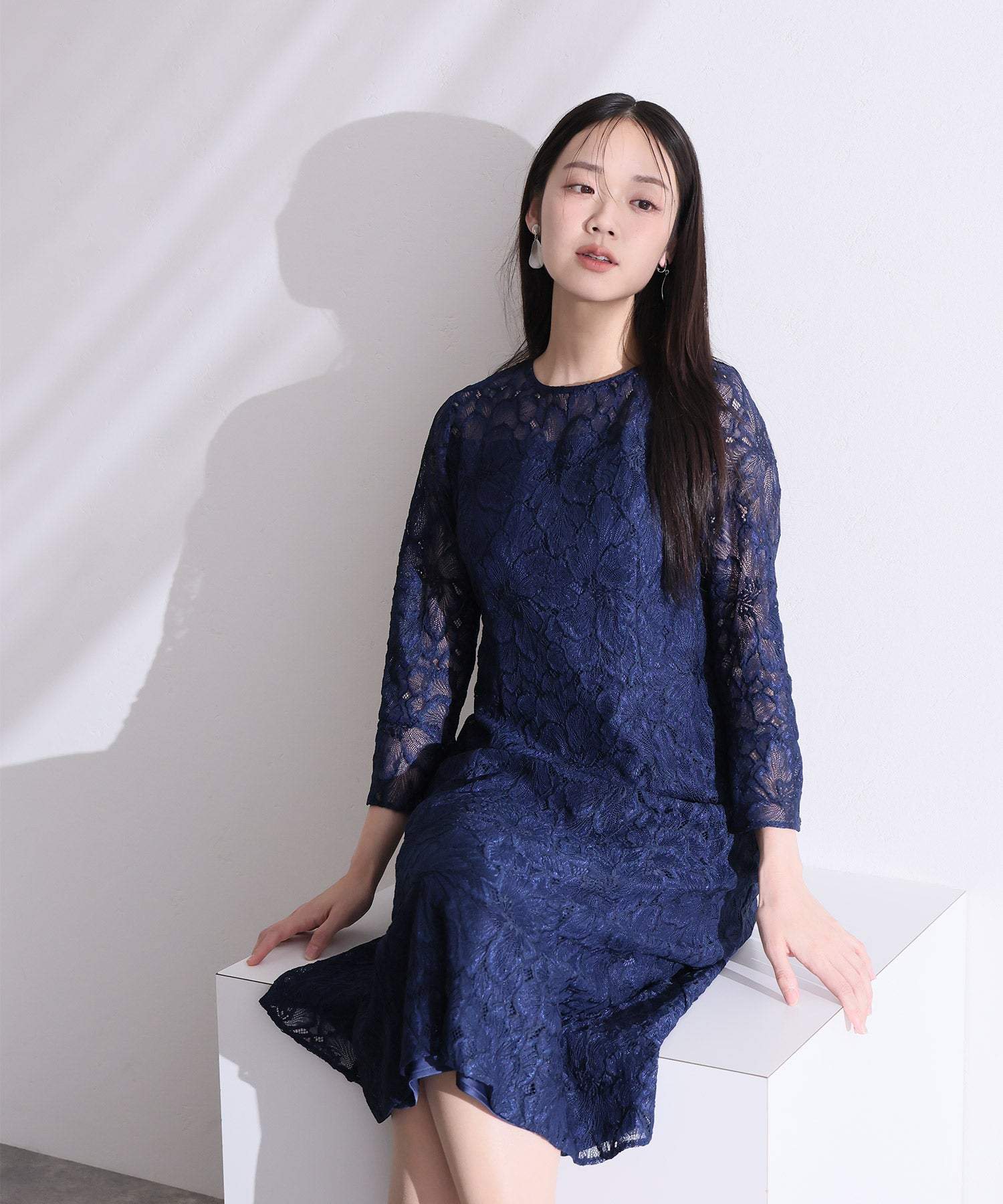 プールヴー PourVous ロング&七分袖フォーマルベルスリーブフレアクルーネック総レースシアー大きいサイズ結婚式二次会パーティードレスオケージョンドレス同窓会成人式 フォーマル ワンピース パーティードレス （ネイビー） ネイビー