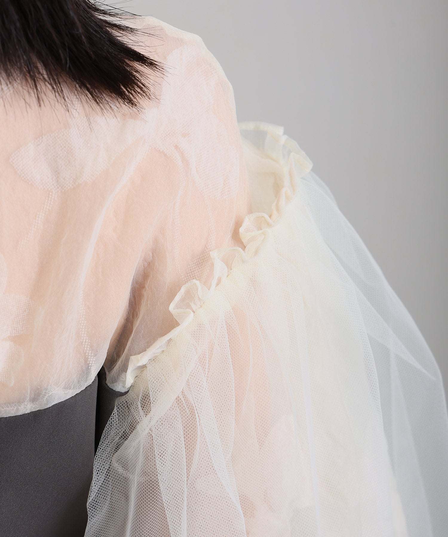 プールヴー PourVous ミモレ丈&袖ありフォーマルフラワービスチェ異素材ミックスドレープチュールスリーブセレモニー結婚式二次会パーティードレスオケージョンドレス同窓会成人式 フォーマル ワンピース パーティードレス （ベージュブラック） ベージュブラック