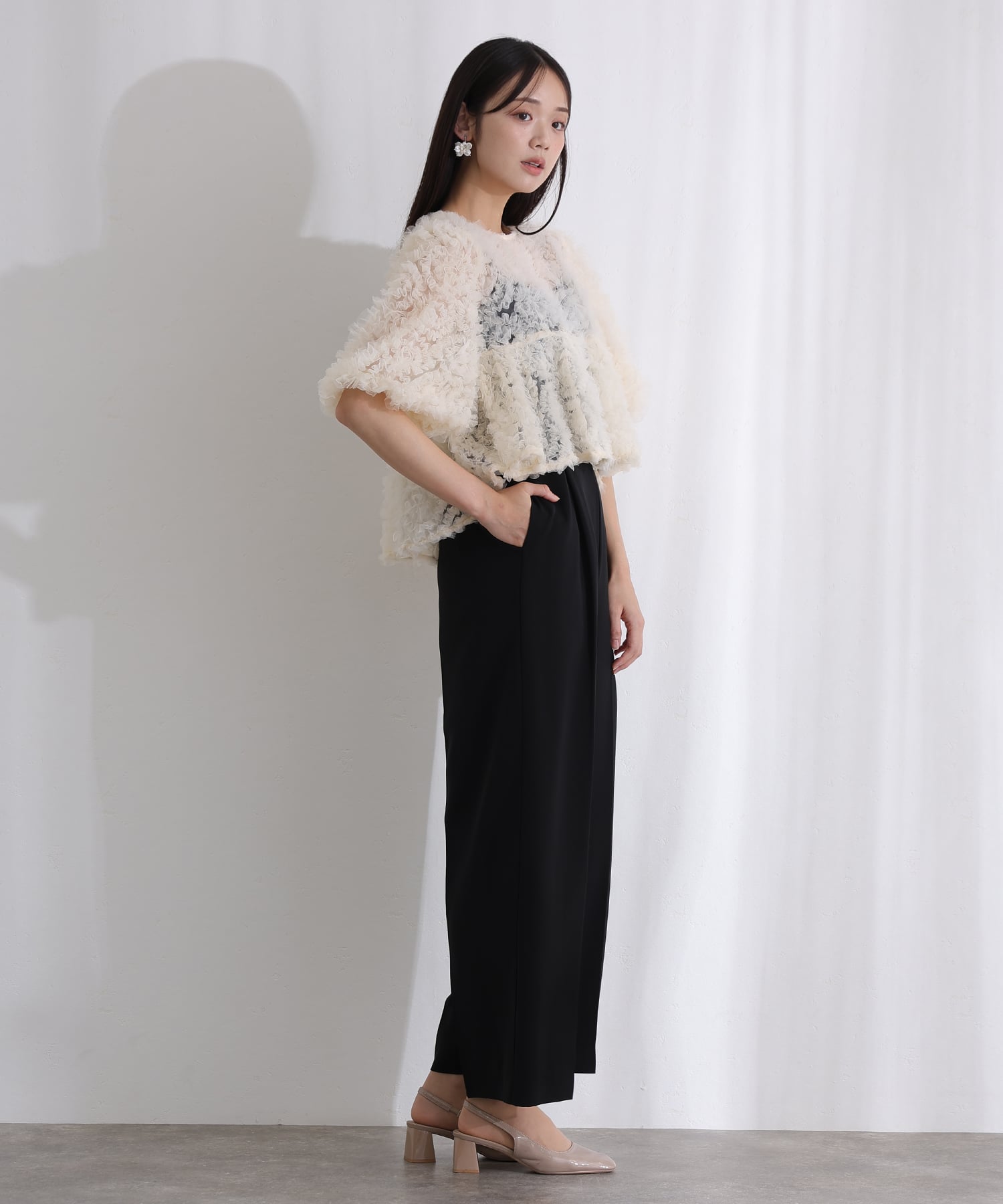 プールヴー PourVous ペタルテクスチャー2点セットパーティードレスフォーマルお呼ばれ&ロング丈ワイドオールインワン結婚式二次会同窓会成人式オケージョンドレス フォーマル ワンピース パーティードレス （ベージュ×ブラック） ベージュ×ブラック