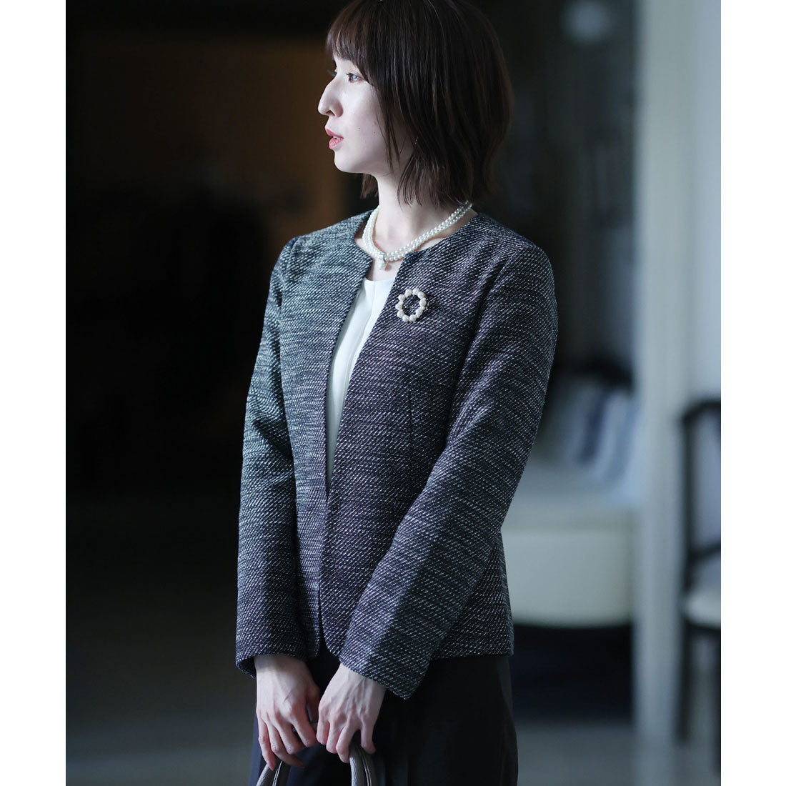 プールヴー PourVous ノーカラーパンツスーツ