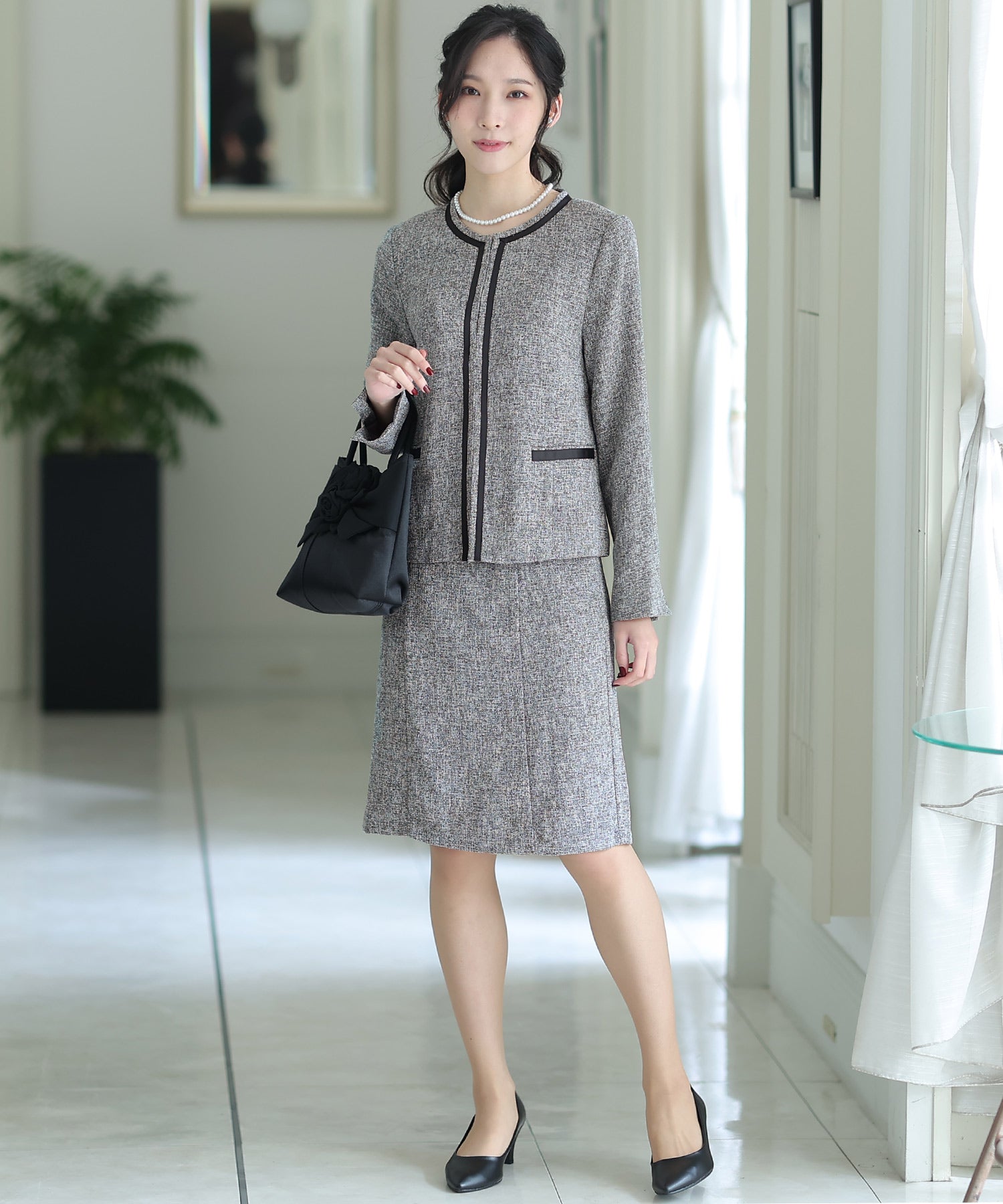 プールヴー PourVous ツィードノーカラースカートスーツ