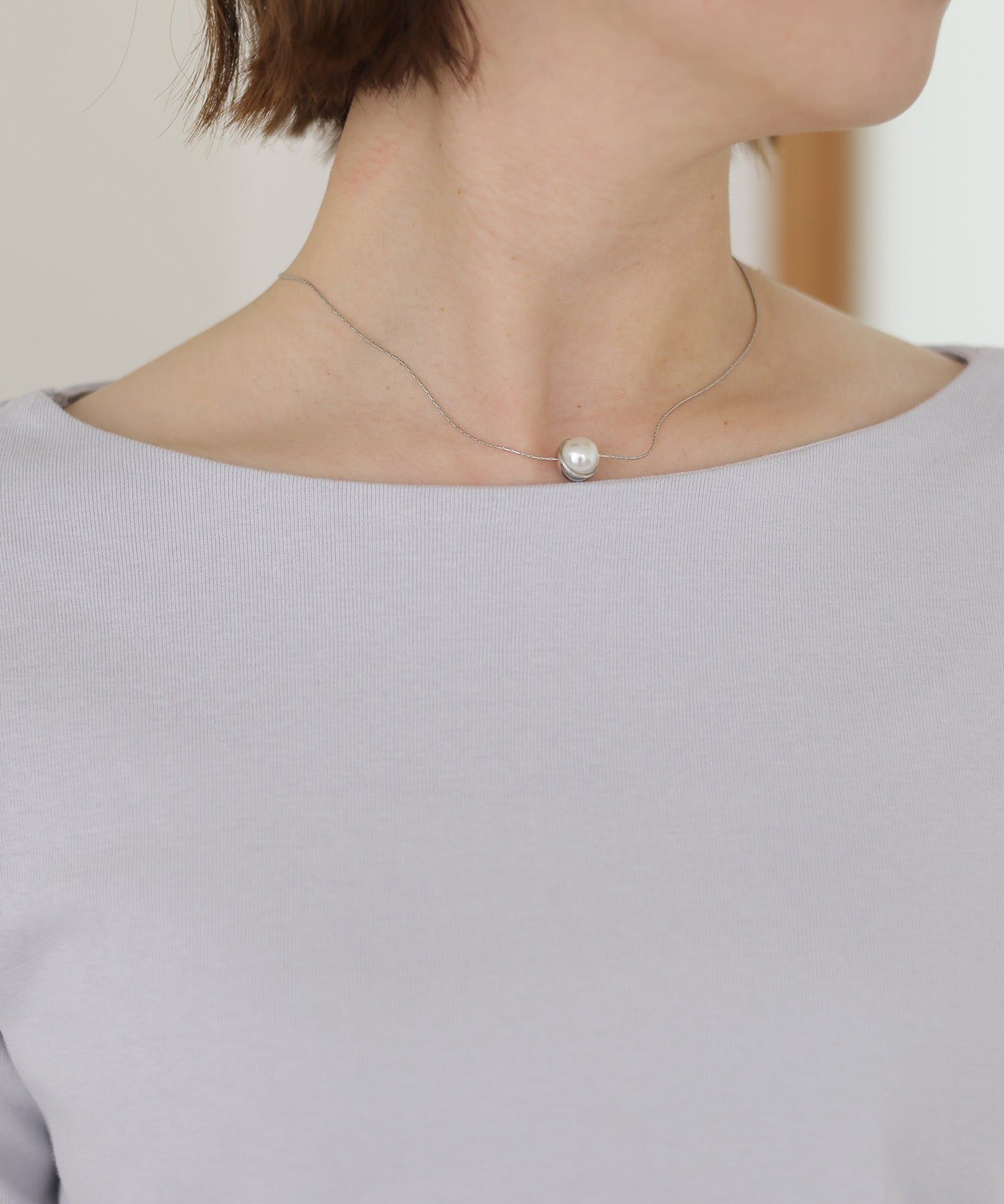 PourVous Boat Neck Fingerless T-Shirt