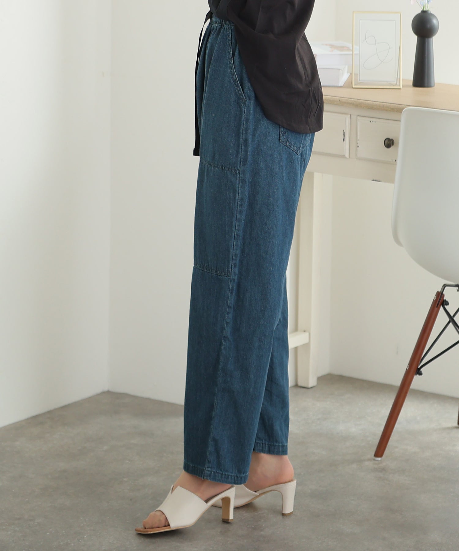 泳池花絲傾盆大門馬戲團褲子