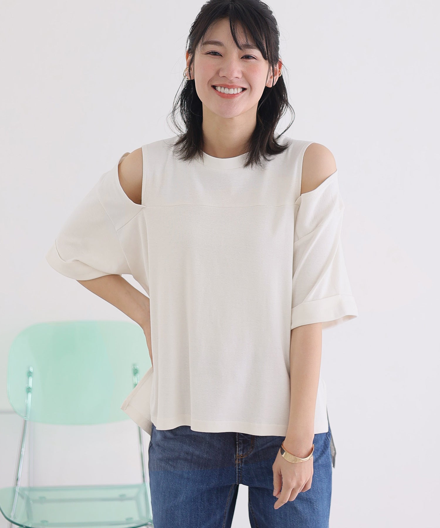 プールヴー PourVous ショルダーオープン半袖Tシャツ （オフホワイト） オフホワイト
