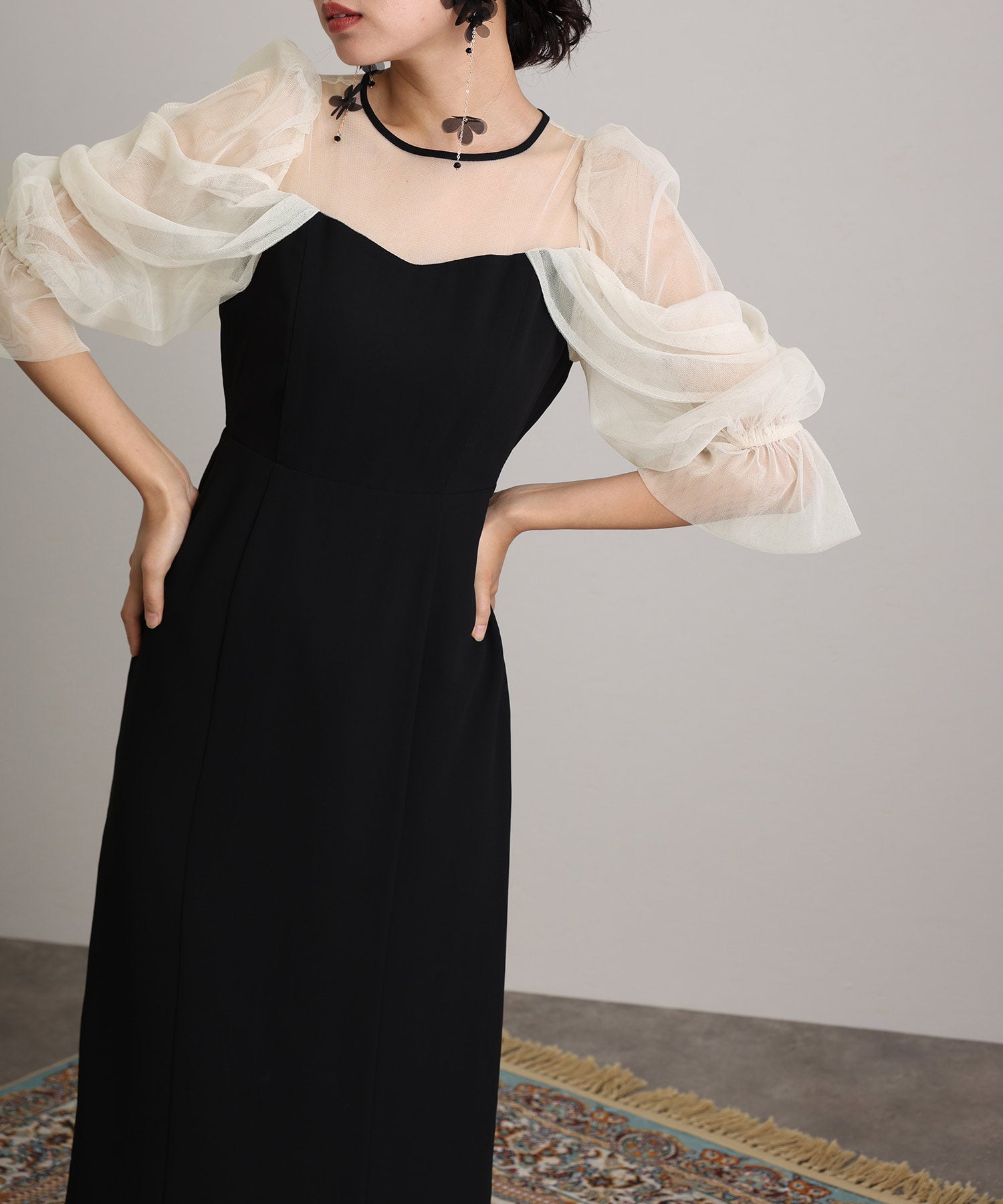 プールヴー PourVous 結婚式 ワンピース （オフ×ブラック） オフ×ブラック