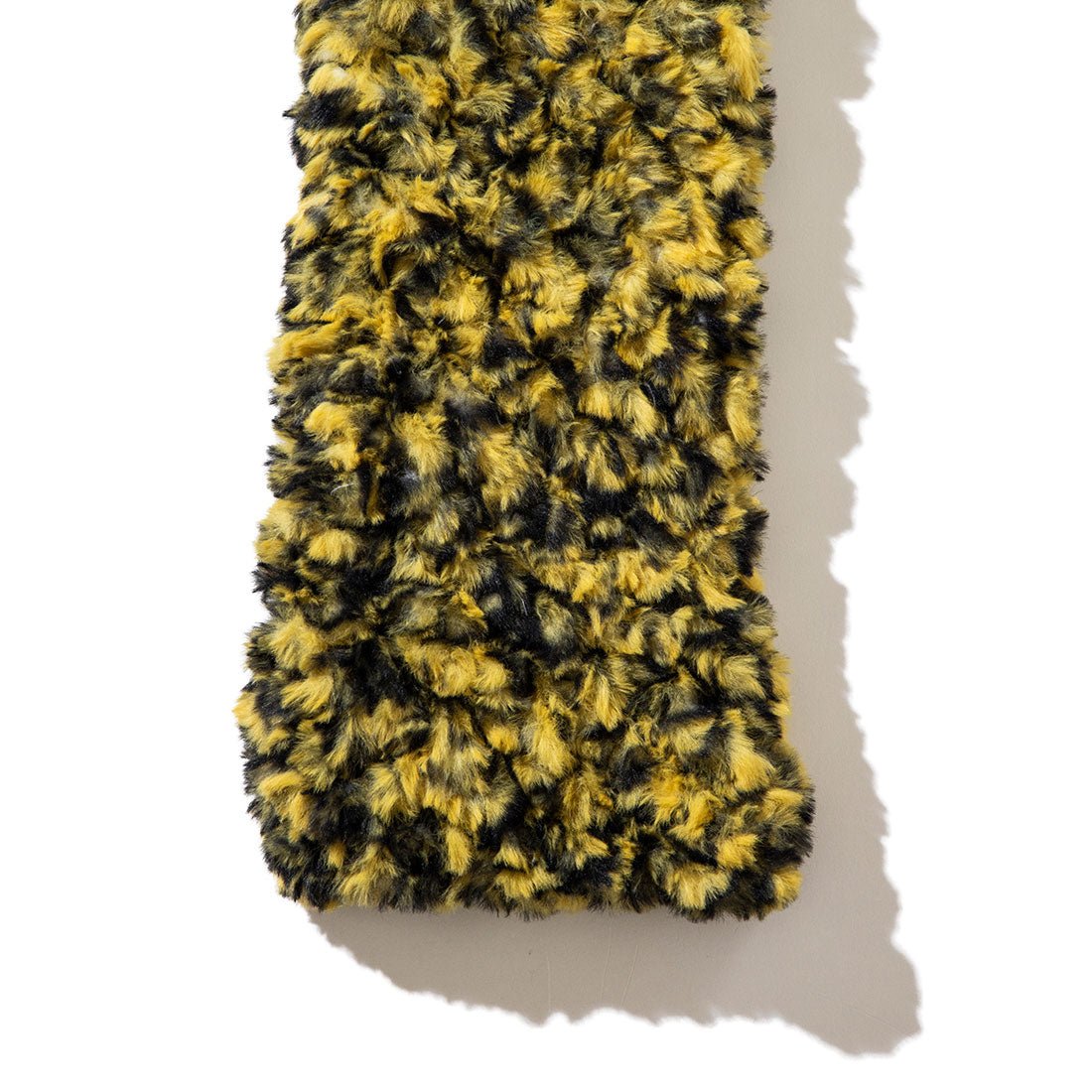 ポィ PoI エコファーニットプルオーバー（Eco fur knit pullover） （yellow） yellow
