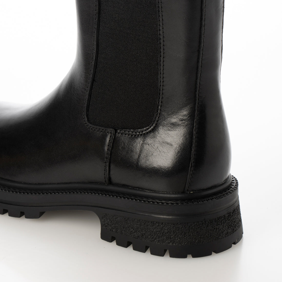PARADIS COULEUR Round Toe Side Gore Short Boots