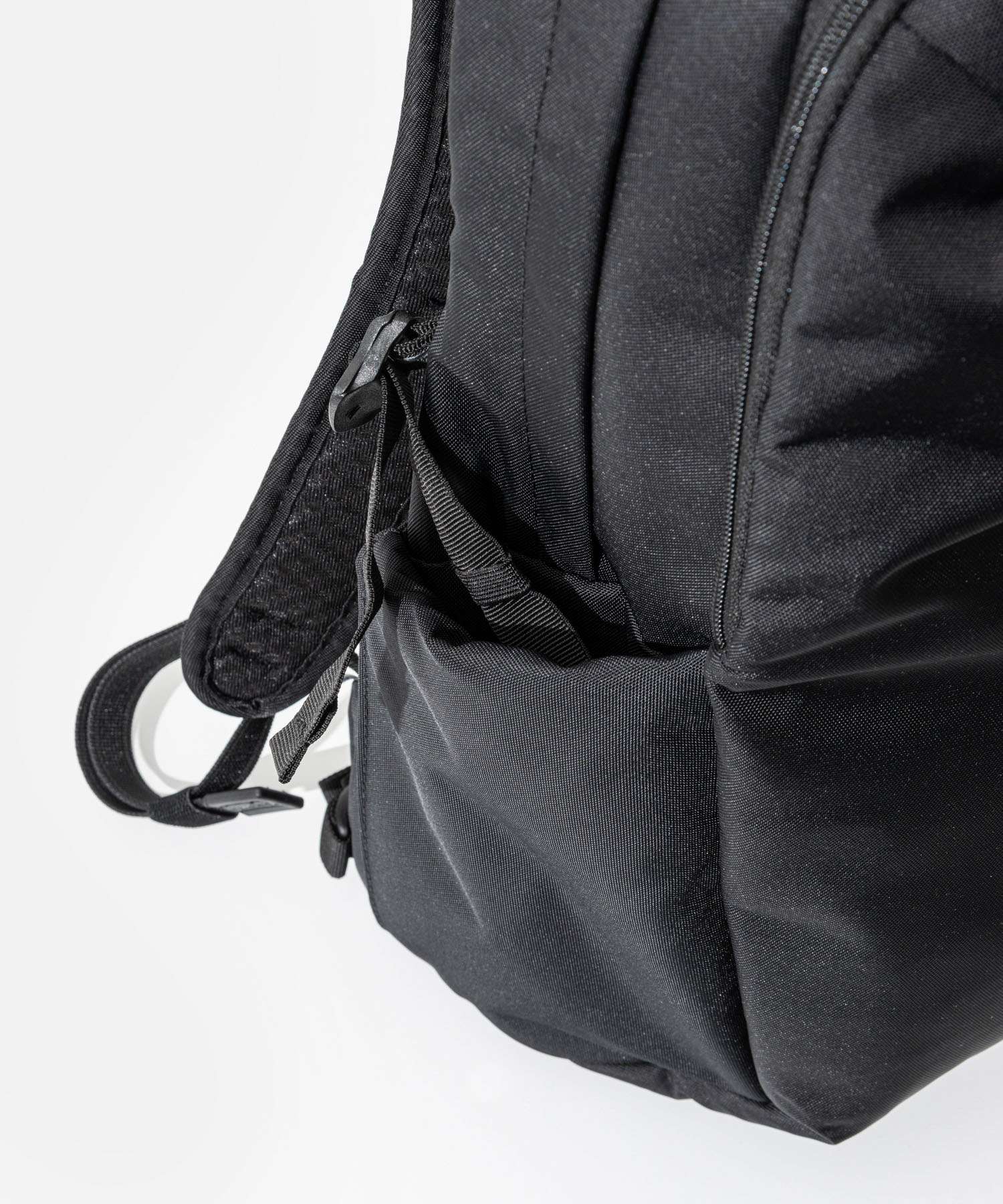 パックセーフ pacsafe 60301130 バックパック Vibe 25L backpack メンズ バック 盗難防止 トラベル （ブラック） ブラック