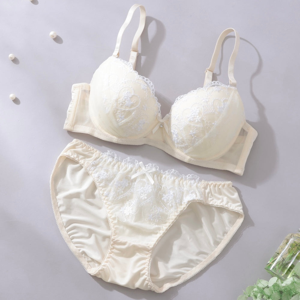 パリーゼ Palissee ガーリーハートレース3/4モールドカップブラ＆ショーツ【返品不可商品】 （アイボリー） アイボリー