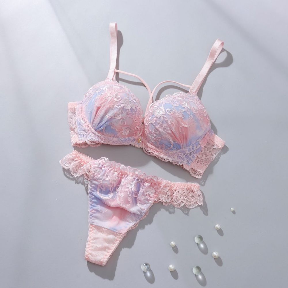 パリーゼ Palissee 【脇高】ロマンティックヘヴンブラ＆バックレースTバック  【返品不可商品】 （ピンク） ピンク
