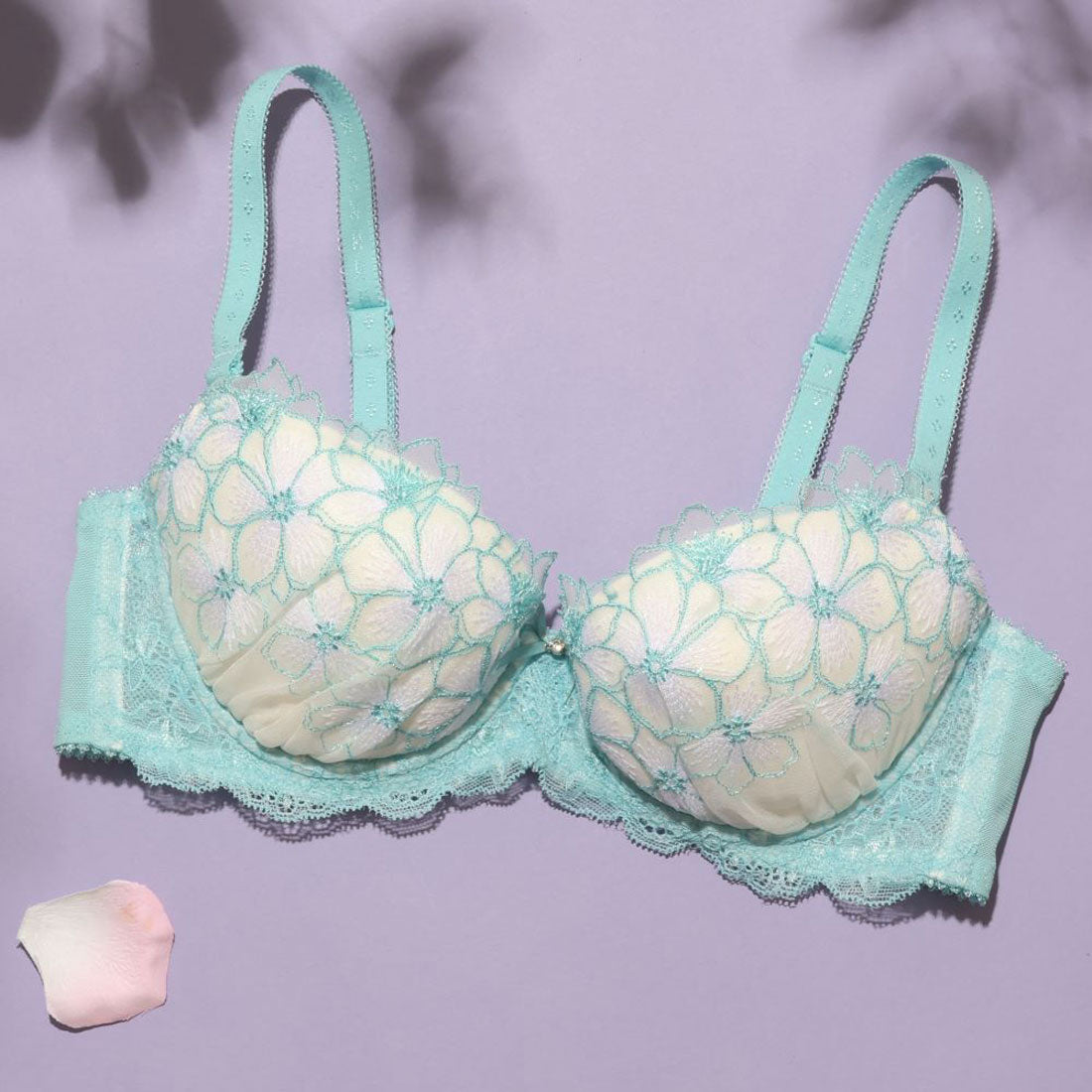 パリーゼ Palissee 【GHカップ】オーロラフラワーレース 3/4カップブラ