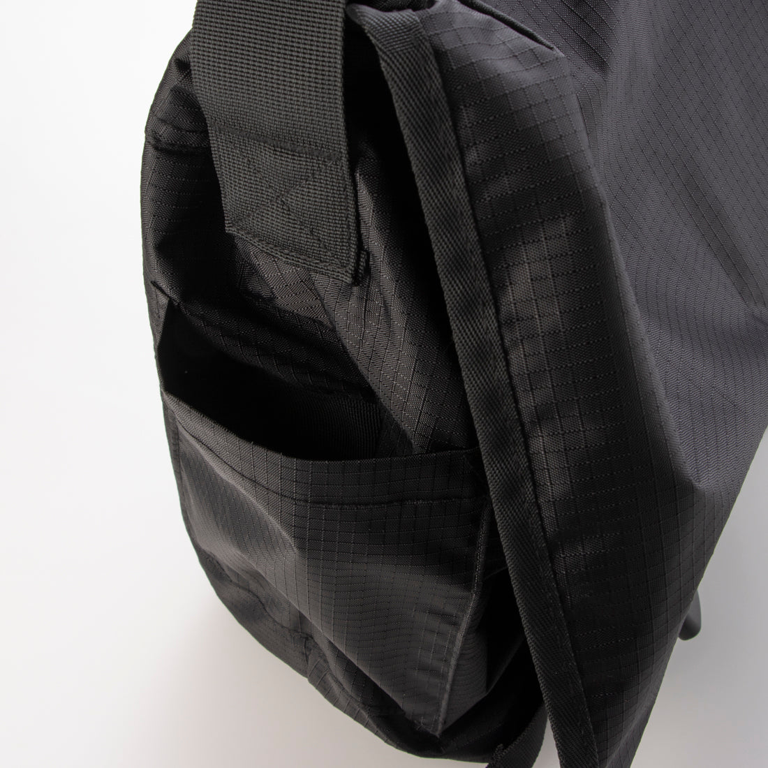 パッキング PACKING RIPSTOP MESSENGER （ブラック） ブラック