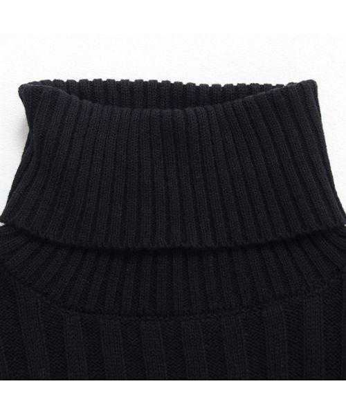 キャバリア CavariA CavariA リブ編みタートルネック長袖コットンニットソー