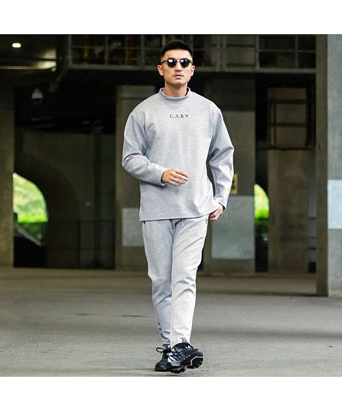 キャバリア CavariA C.V.R.A 別注ロゴ刺繍入りモックネックトレーナー×止水ジップパンツセットアップ 上下セット （GRY(グレー)） GRY(グレー)