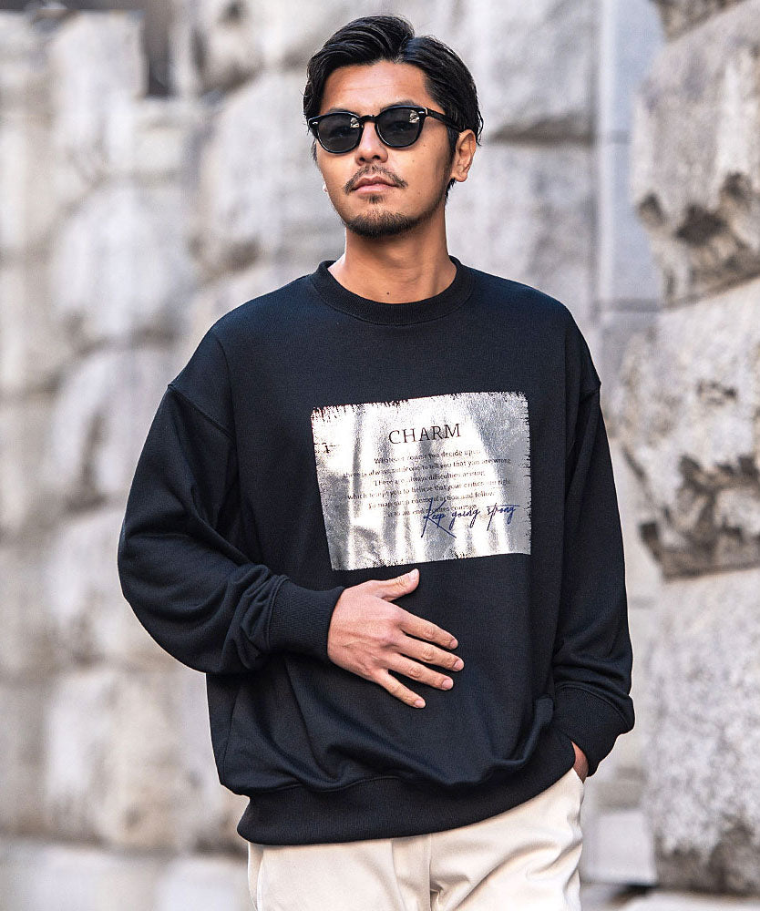 キャバリア CavariA CavariA クルーネック シルバー箔プリント長袖トレーナー