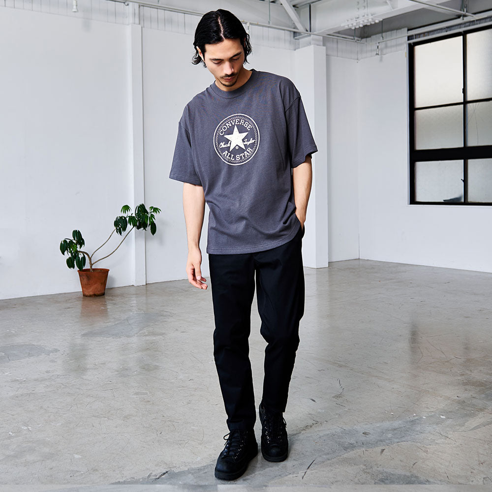 キャバリア CavariA CONVERSE アンクル＆ロゴ発泡プリント半袖TEE （67(NAVY/ネイビー)） 67(NAVY/ネイビー)
