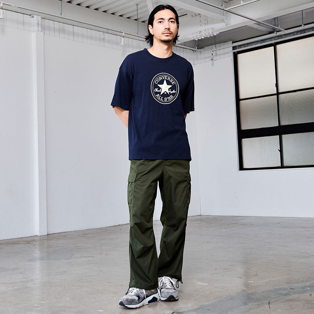キャバリア CavariA CONVERSE アンクル＆ロゴ発泡プリント半袖TEE （67(NAVY/ネイビー)） 67(NAVY/ネイビー)