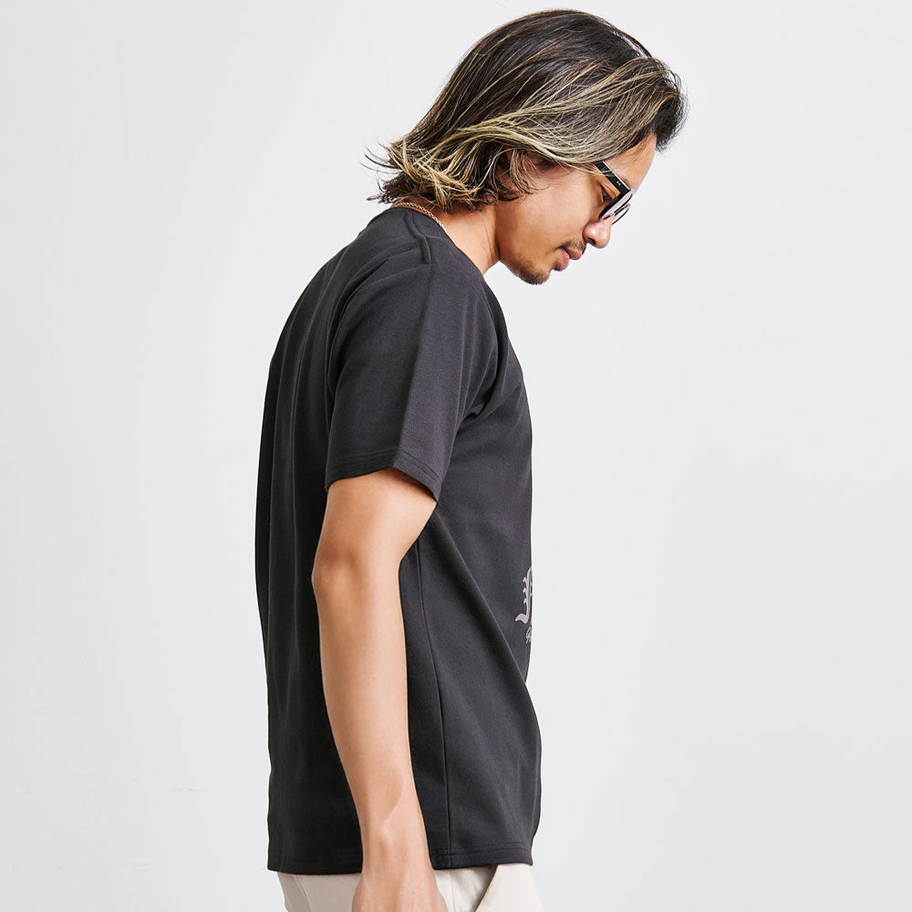 キャバリア CavariA Hollywood rich.& NO.5ブレイクハート半袖Tシャツ （2.BLACK(ブラック)） 2.BLACK(ブラック)