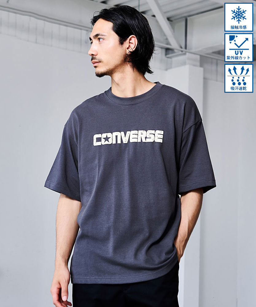 キャバリア CavariA CONVERSE アンクル＆ロゴ発泡プリント半袖TEE （92(SUMIKURO/スミクロ)） 92(SUMIKURO/スミクロ)