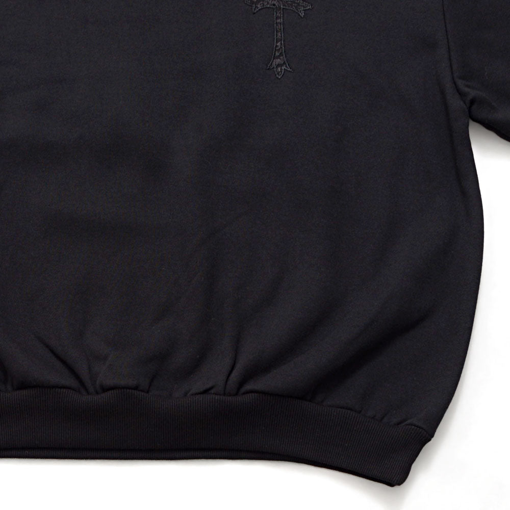 キャバリア CavariA CavariA ペイズリークロスアップリケトレーナー （BLK×WHT(ブラック×ホワイト)） BLK×WHT(ブラック×ホワイト)