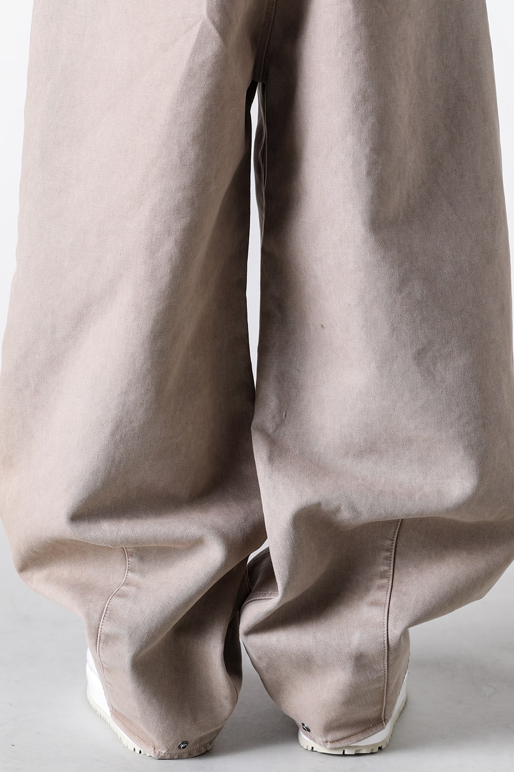 ピーディーエフ PDF Leggenda Pants （Beige） Beige