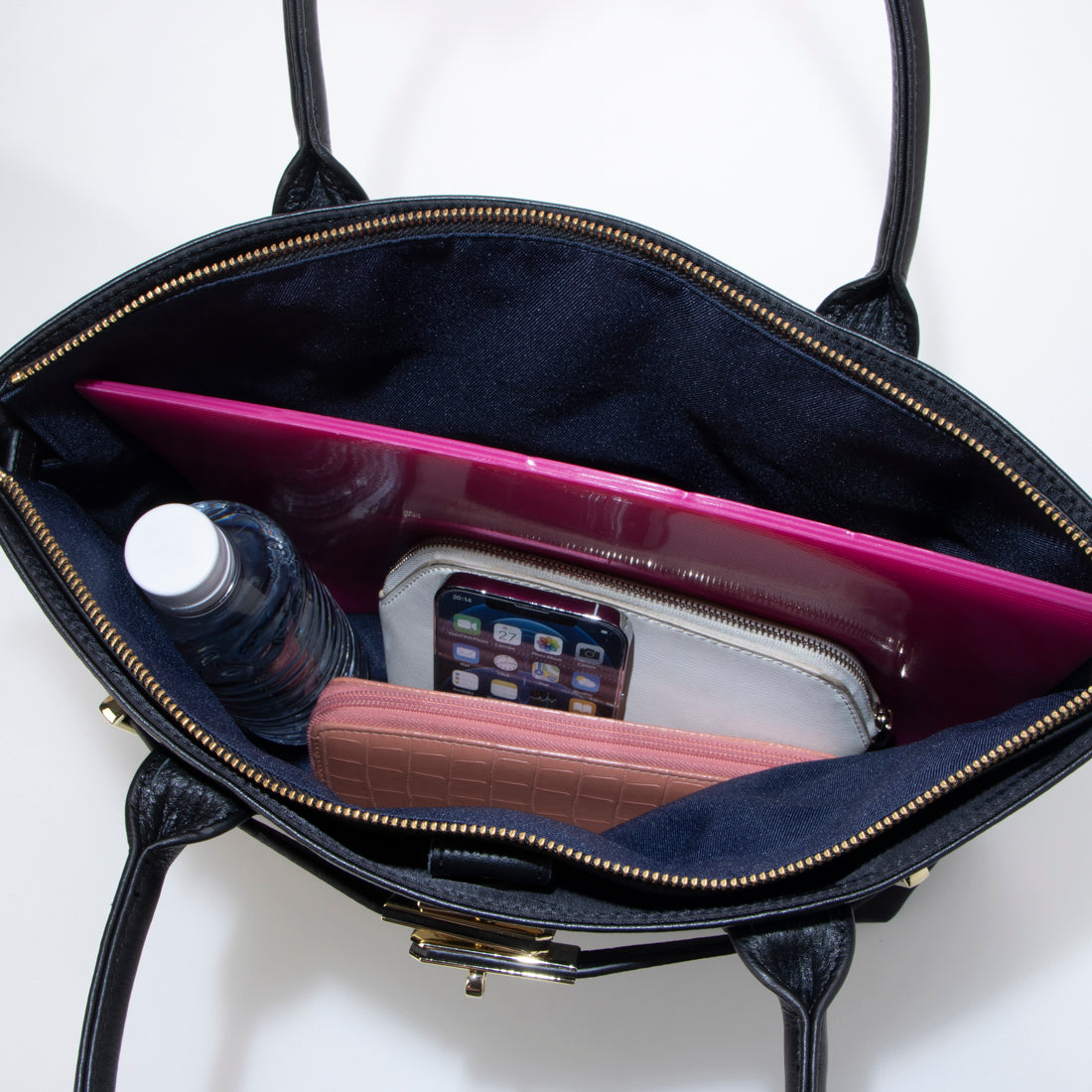 ＜ロングセラー＞【テレビ ドラマ着用アイテム】ペルケ perche ナイロン牛革ヒネリ金具トートバッグ
