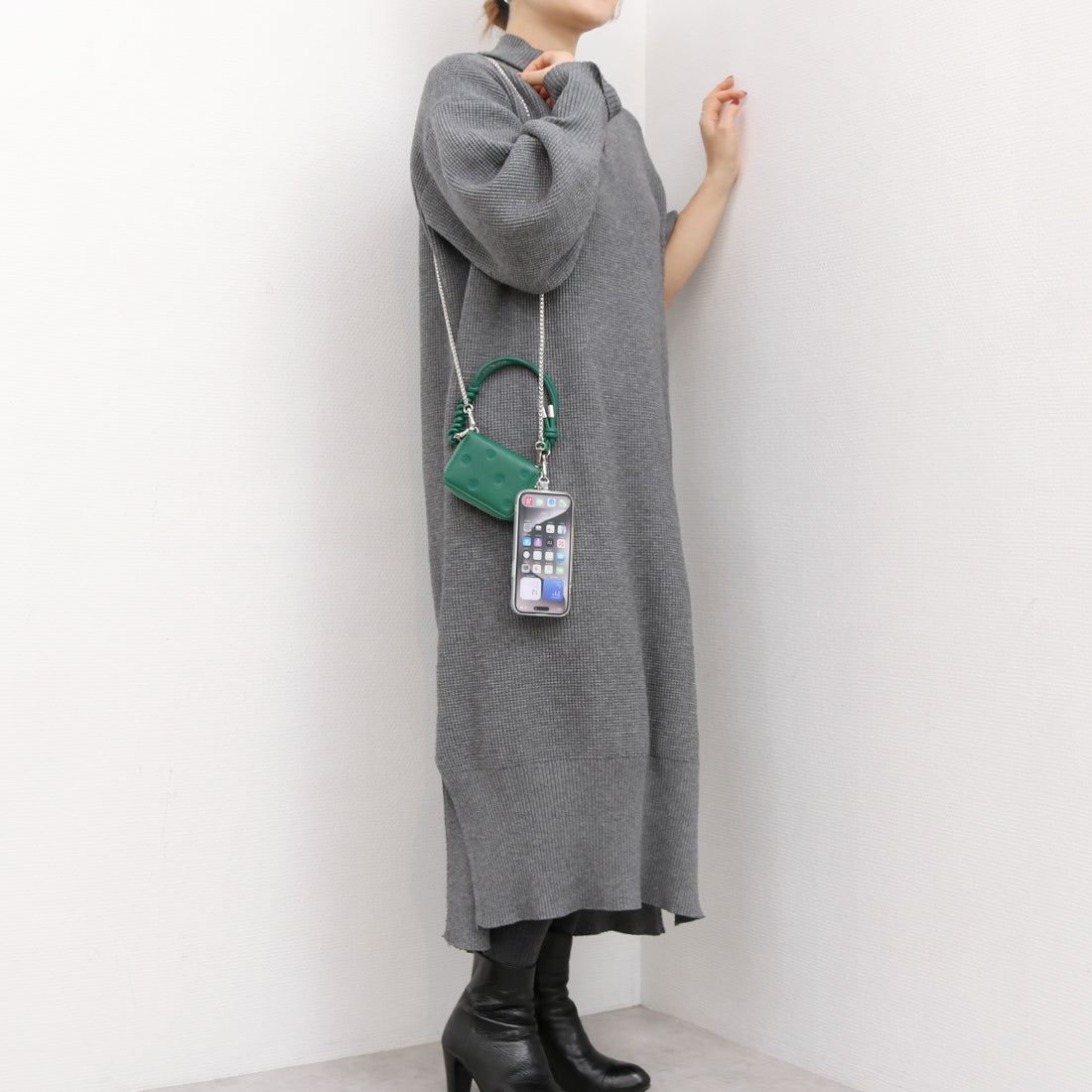 ペルケ perche ドット刺繍ジャバラチャームウォレットショルダー （GN） GN