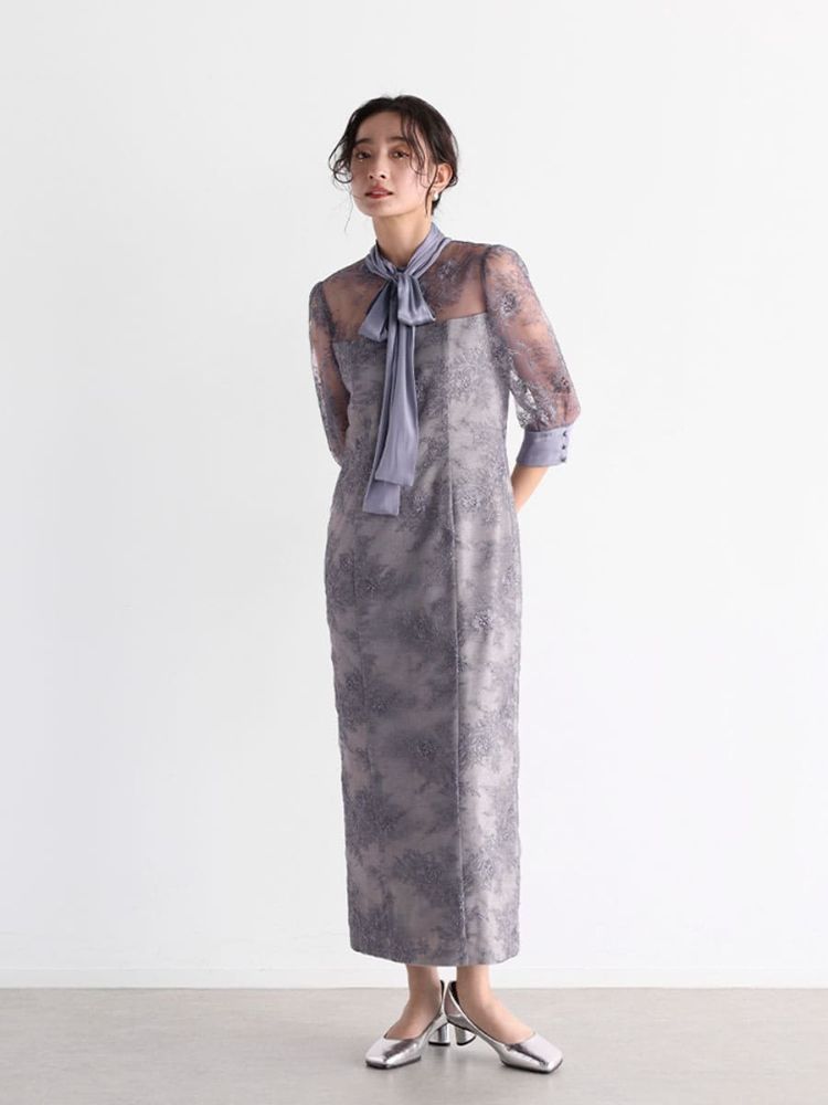 Petirobe Kaene Lame Embroidered Ribbon Dress