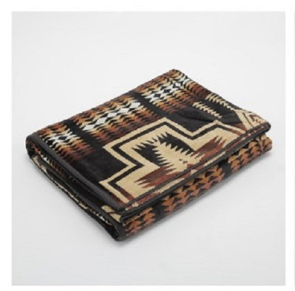 ペンドルトン PENDLETON XB233 タオルブランケット オーバーサイズ ジャガード バスタオル タオル ブランケット 総柄 キャンプ 焚火 防寒