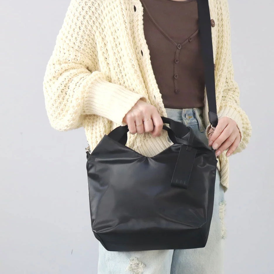 ペレボルサ PELLE BORSA 2WAYハンドバッグ （ブラック） ブラック
