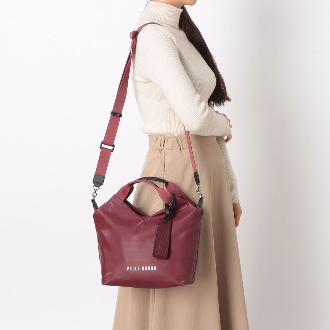 ペレボルサ PELLE BORSA 2WAYハンドバッグ （ブラック） ブラック