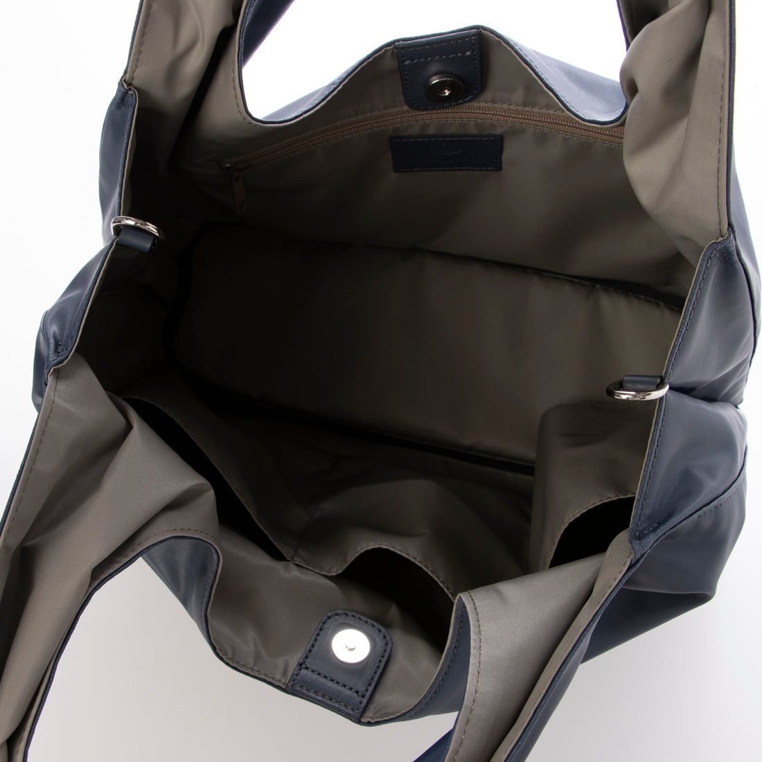 ペレボルサ PELLE BORSA トートバッグ （ネイビー） ネイビー