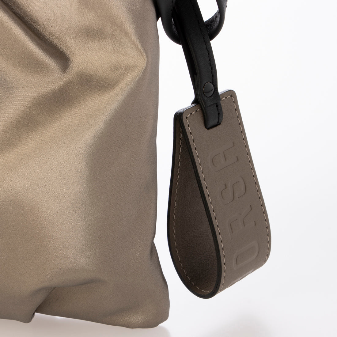 ペレボルサ PELLE BORSA ショルダーバッグ （アイボリー） アイボリー