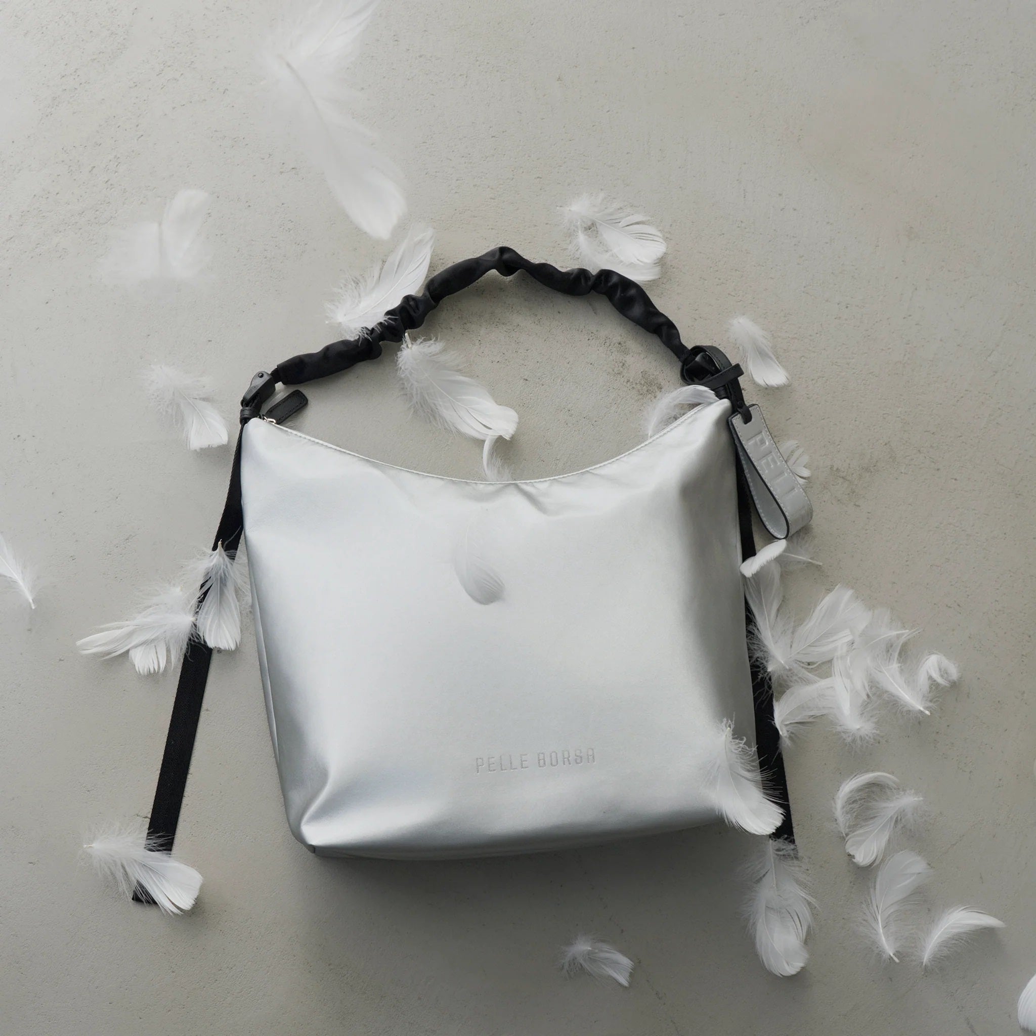 PELLE BORSAバック Pelle Borsa 