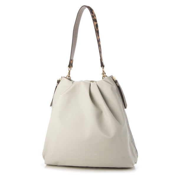 ショルダーバッグ・ポシェット The Row Borsa A Spalla Jouve In Pelle The Row Jouve Bag in Chestnut ANS | FWRD