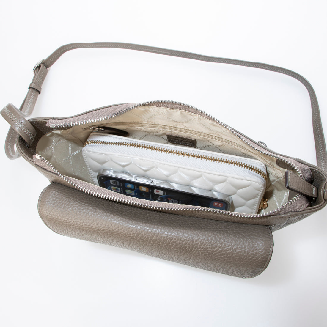 ペレボルサ PELLE BORSA ラウンドショルダー （ディープトープ） ディープトープ