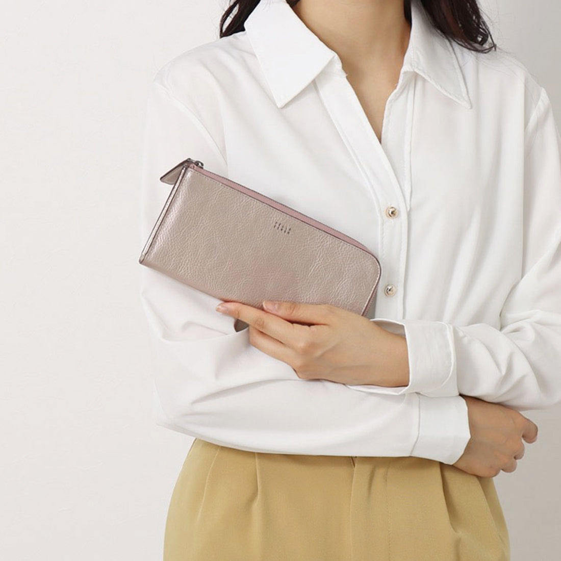 ペレボルサ PELLE BORSA L字ファスナー長財布
