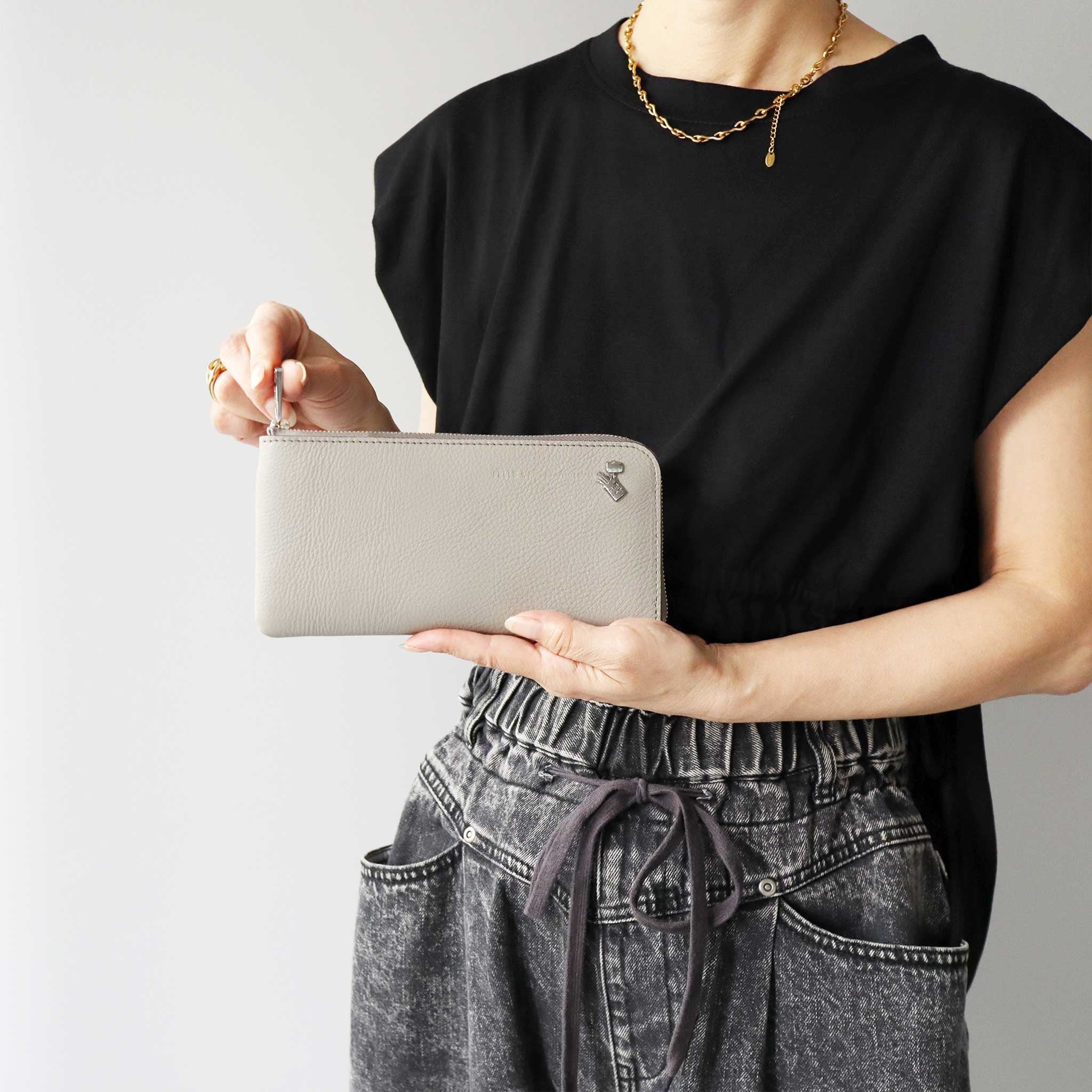 ペレボルサ PELLE BORSA 長財布 （アイスグレー） アイスグレー