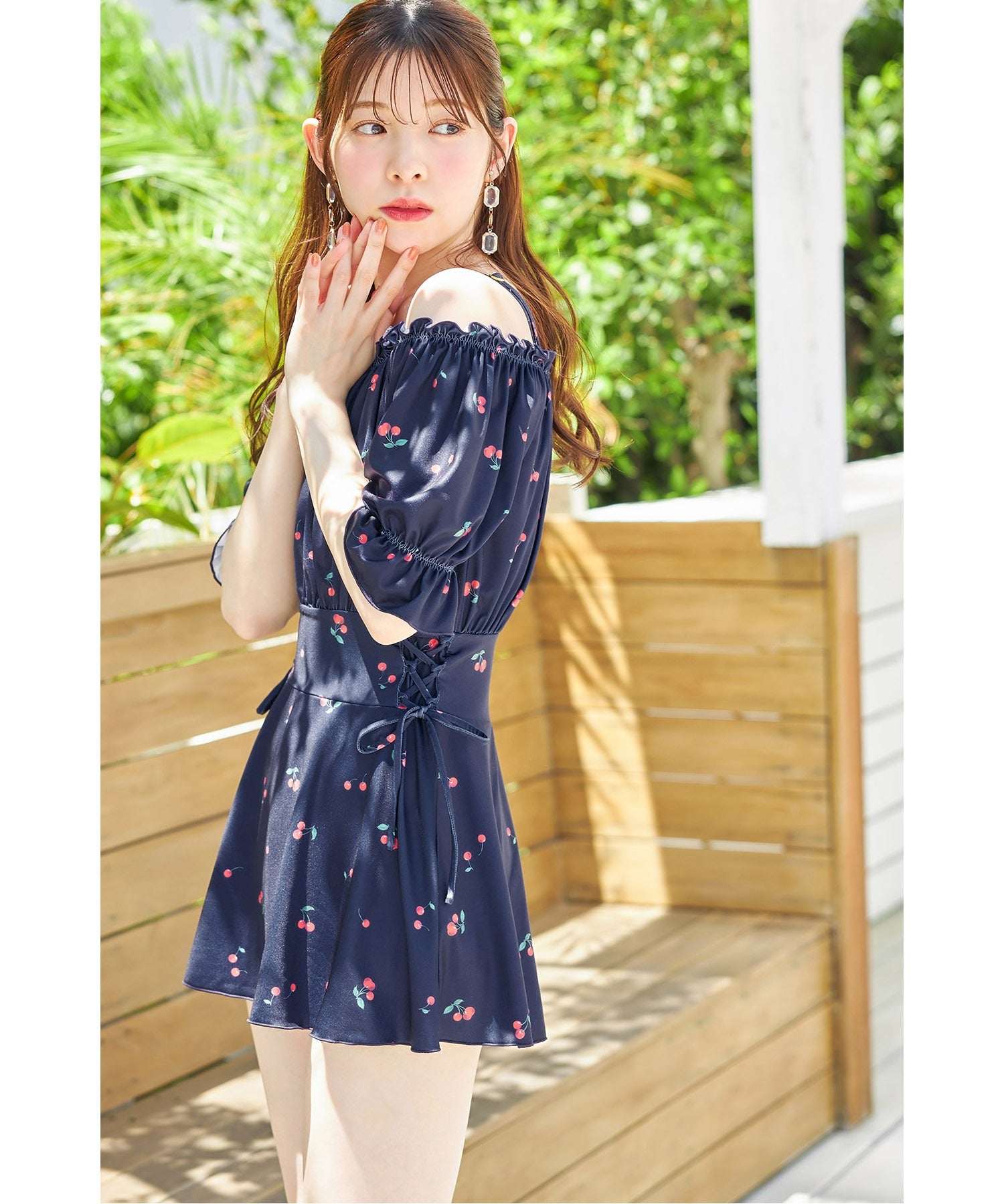 Tocco Closet 【S・M Size Available】 Frill Off-Shoulder Side Lace